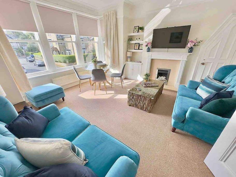 Spacious & Bright 3 Bed Harrogate Apartment 外观 照片